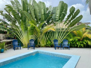 Caracas beach front and pool-Casa Prima